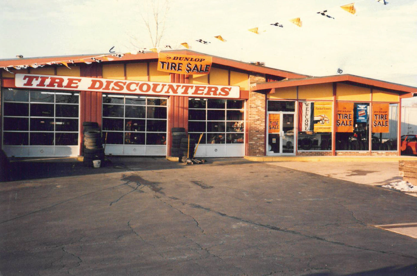 Tire Discounters 2nd store with a clear sky background