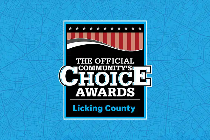 Licking County Official Community's Choice Award badge recognizing Tire Discounters as a top-rated tire and auto service provider.