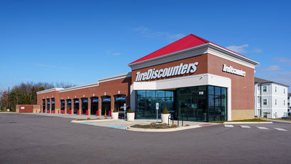 Photo of Tire Discounters Alcoa at 910 Vintage Alcoa Way, Alcoa, TN 37701