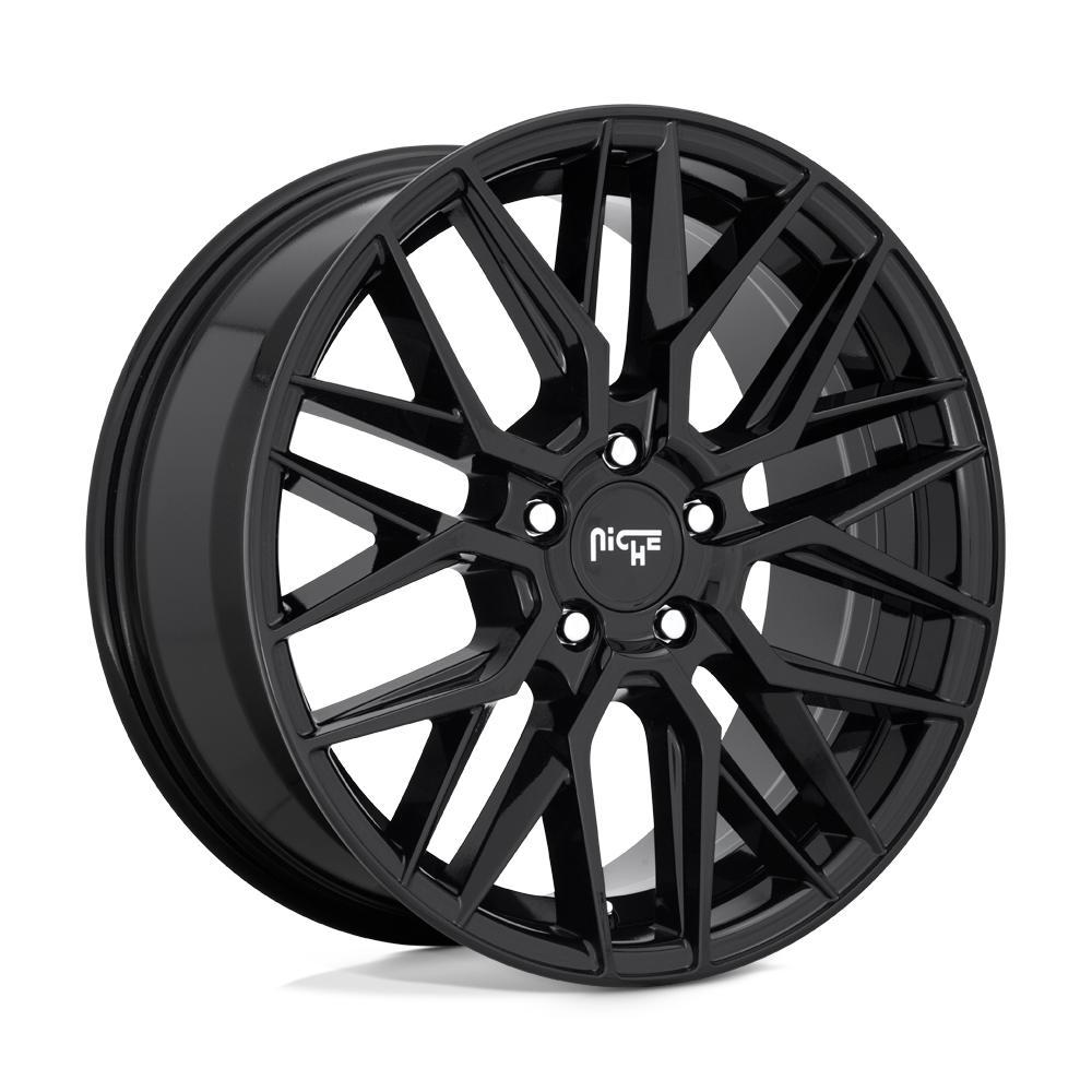 01-M2241880F8+42-Wheel Pros-M224 Gamma-18x8-Wheel-Image01