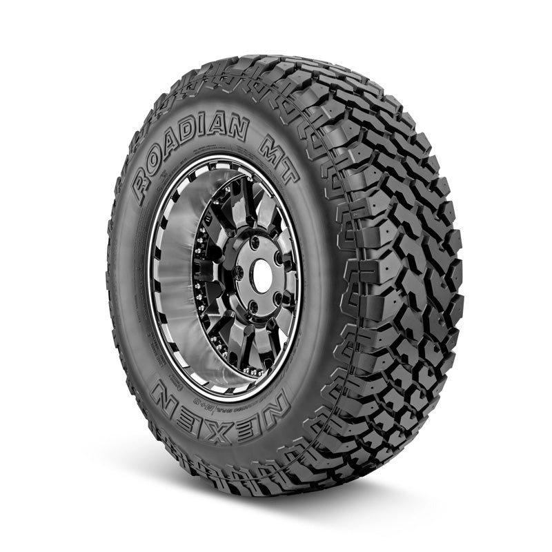 01-10674NXK-Nexen-Roadian MT-LT31X10.50R15-Tire-Image01