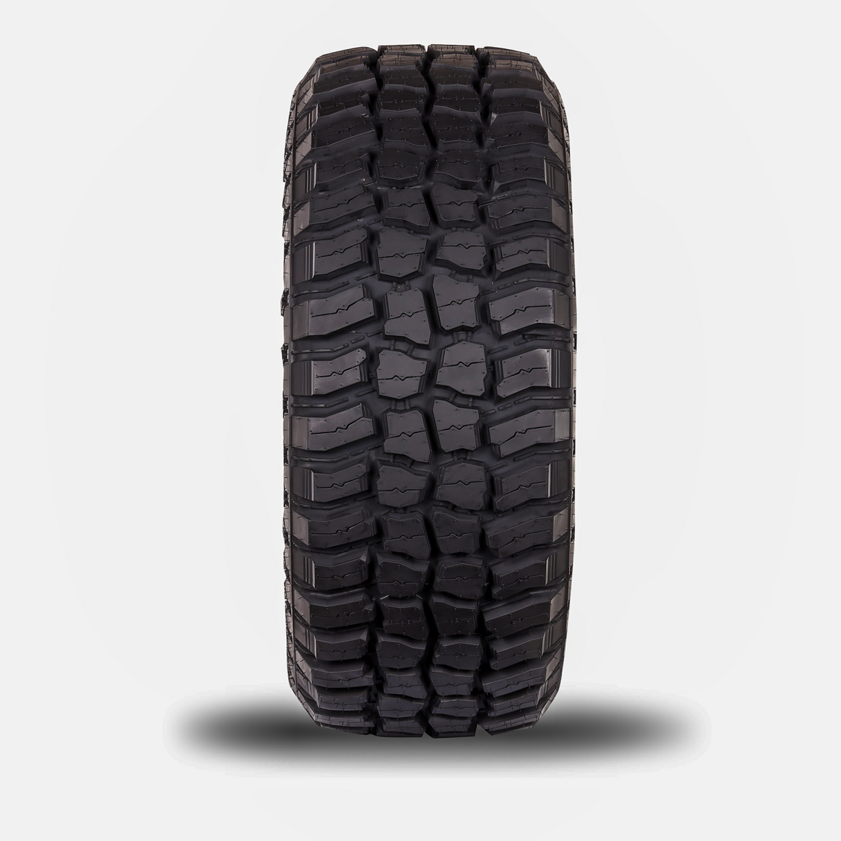 04-MDT2477-Mudder Trucker-Hang Over M/T-33x12.50R18-Tire-Image04