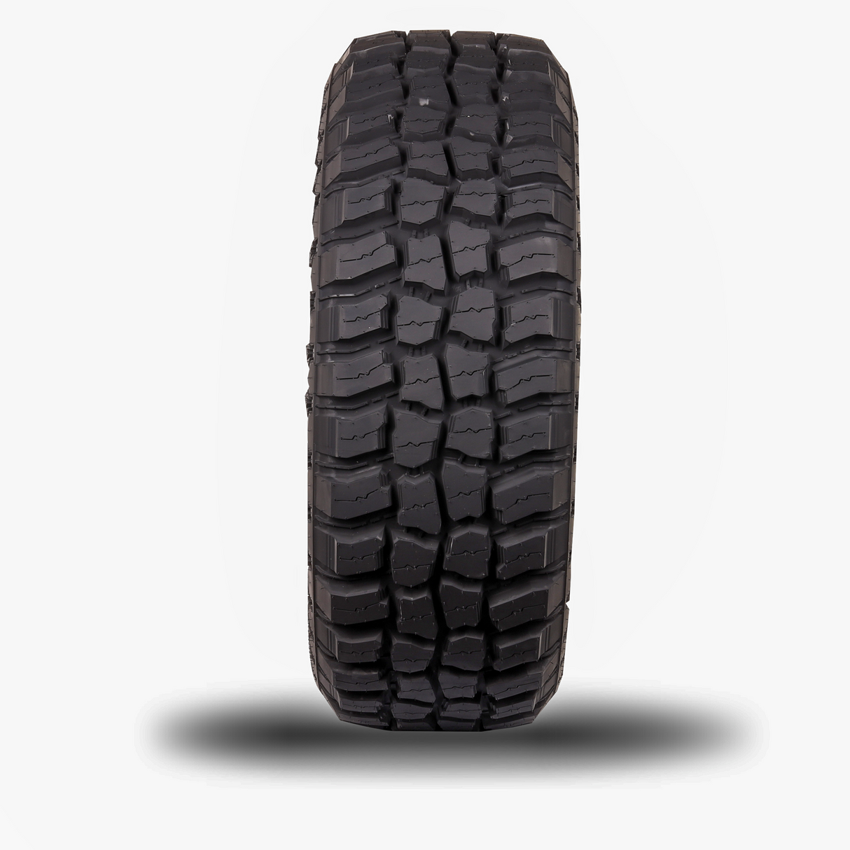 04-MDT2456-Mudder Trucker-Hang Over M/T-305/70R16-Tire-Image04