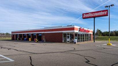 Photo of Tire Discounters Lebanon (Main St.) at 726 E Main St, Lebanon, OH 45036