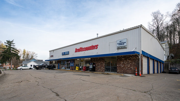 Photo of Tire Discounters Richland Avenue at 482 Richland Avenue, Athens, OH 45701-3748