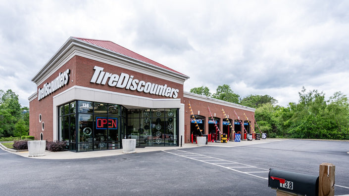 Photo of Tire Discounters Signal Mountain at 138 Raider Lane, Chattanooga, TN 37405