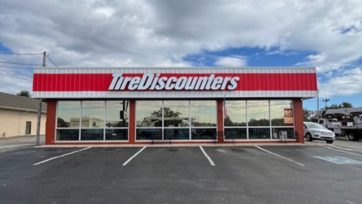 Photo of Tire Discounters Tire Discounters Crossville North at 2328 North Main Street, Crossville, TN 38555